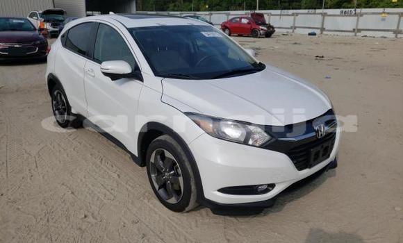 Buy New Honda HR–V White Car in Badagry in Lagos State Buy New Honda HR–V White Car in Badagry in Lagos State