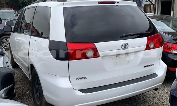 Acheter Occasion Voiture Toyota Sienna Blanc à Lagos, État de Lagos Acheter Occasion Voiture Toyota Sienna Blanc à Lagos, État de Lagos
