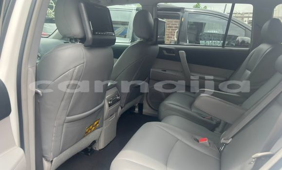 Acheter Import Voiture Toyota Highlander Blanc à Lagos, État de Lagos Acheter Import Voiture Toyota Highlander Blanc à Lagos, État de Lagos