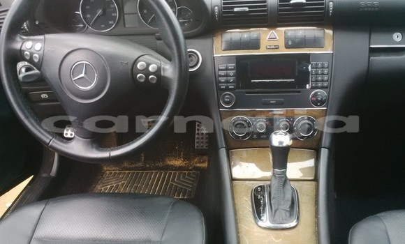 Acheter Import Voiture Mercedes-Benz C–Class Noir à Lagos, État de Lagos Acheter Import Voiture Mercedes-Benz C–Class Noir à Lagos, État de Lagos