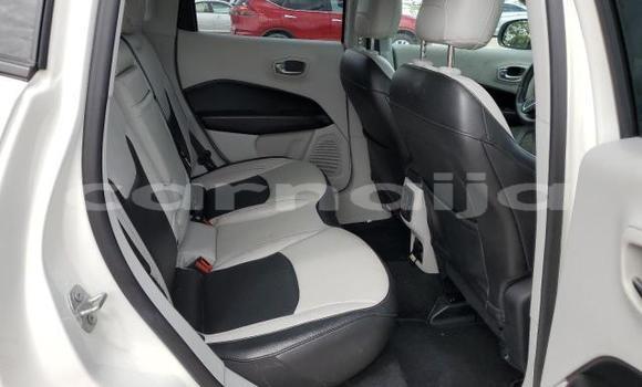 Acheter Neuf Voiture Jeep Liberty Blanc à Badagry, État de Lagos Acheter Neuf Voiture Jeep Liberty Blanc à Badagry, État de Lagos