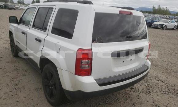 Acheter Neuf Voiture Jeep Patriot Blanc à Badagry, État de Lagos Acheter Neuf Voiture Jeep Patriot Blanc à Badagry, État de Lagos