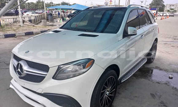 Buy Used Mercedes-Benz ML–Class White Car in Lagos in Lagos State