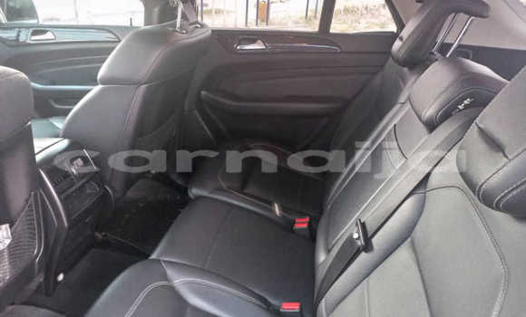 Acheter Occasion Voiture Mercedes-Benz ML–Class Blanc à Lagos, État de Lagos Acheter Occasion Voiture Mercedes-Benz ML–Class Blanc à Lagos, État de Lagos