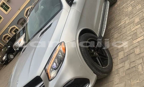 Acheter Occasion Voiture Mercedes-Benz ML–Class Gris à Aba, État d'Abia Acheter Occasion Voiture Mercedes-Benz ML–Class Gris à Aba, État d'Abia