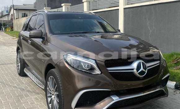 Acheter Occasion Voiture Mercedes-Benz ML–Class Marron à Lagos, État de Lagos Acheter Occasion Voiture Mercedes-Benz ML–Class Marron à Lagos, État de Lagos