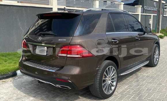 Acheter Occasion Voiture Mercedes-Benz ML–Class Marron à Lagos, État de Lagos Acheter Occasion Voiture Mercedes-Benz ML–Class Marron à Lagos, État de Lagos