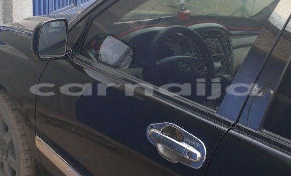 Buy Used Toyota Highlander Black Car in Lagos in Lagos State