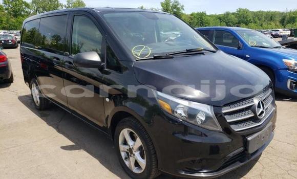 Acheter Neuf Voiture Mercedes-Benz GLK–Class Beige à Enwang, État d'Akwa Ibom Acheter Neuf Voiture Mercedes-Benz GLK–Class Beige à Enwang, État d'Akwa Ibom