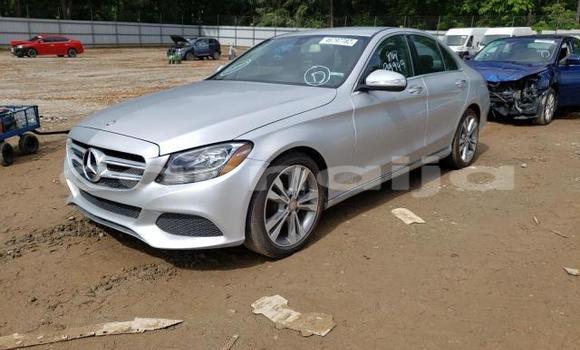 Acheter Neuf Voiture Mercedes-Benz GLK–Class Beige à Enwang, État d'Akwa Ibom Acheter Neuf Voiture Mercedes-Benz GLK–Class Beige à Enwang, État d'Akwa Ibom