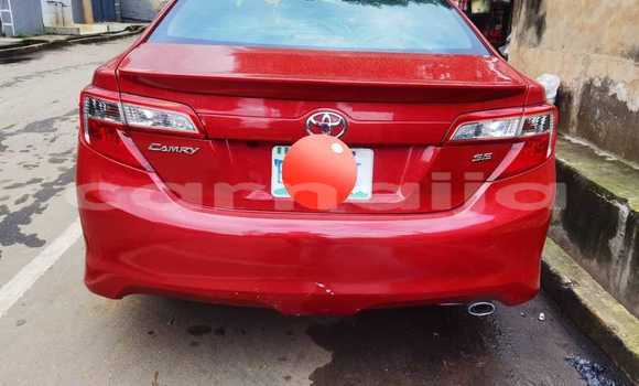 Acheter Occasion Voiture Toyota Camry Rouge à Aba, État d'Abia Acheter Occasion Voiture Toyota Camry Rouge à Aba, État d'Abia