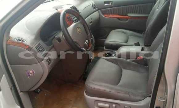 Acheter Occasion Voiture Toyota Sienna Gris à Aba, État d'Abia Acheter Occasion Voiture Toyota Sienna Gris à Aba, État d'Abia