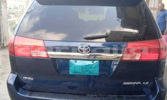 Acheter Occasion Voiture Toyota Sienna Bleu à Lagos, État de Lagos Acheter Occasion Voiture Toyota Sienna Bleu à Lagos, État de Lagos