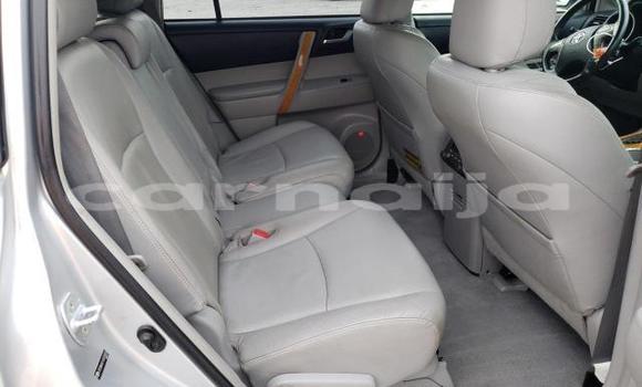 Buy New Toyota Highlander Silver Car in Badagry in Lagos State Buy New Toyota Highlander Silver Car in Badagry in Lagos State