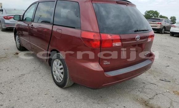Acheter Neuf Voiture Toyota Sienna Rouge à Badagry, État de Lagos Acheter Neuf Voiture Toyota Sienna Rouge à Badagry, État de Lagos