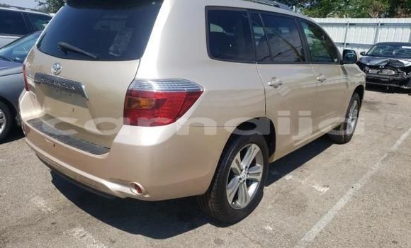 Acheter Neuf Voiture Toyota Highlander Gris à Benin City, Edo Acheter Neuf Voiture Toyota Highlander Gris à Benin City, Edo