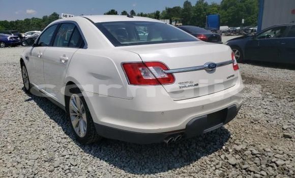 Acheter Neuf Voiture Ford C-MAX Blanc à Lagos, État de Lagos Acheter Neuf Voiture Ford C-MAX Blanc à Lagos, État de Lagos