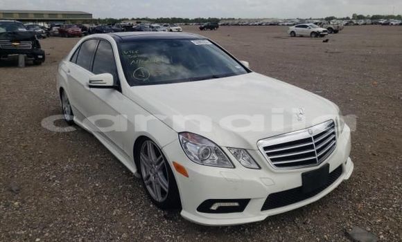 Acheter Neuf Voiture Mercedes-Benz GL–Class Blanc à Abuja, État de Lagos Acheter Neuf Voiture Mercedes-Benz GL–Class Blanc à Abuja, État de Lagos