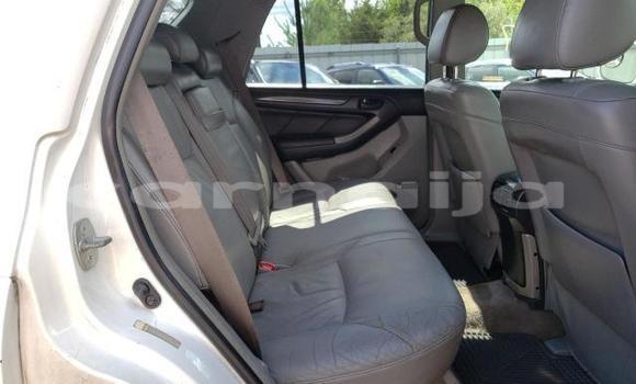 Acheter Neuf Voiture Toyota 4Runner Blanc à Badagry, État de Lagos Acheter Neuf Voiture Toyota 4Runner Blanc à Badagry, État de Lagos