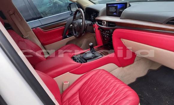 Acheter Occasion Voiture Lexus LX Blanc à Lagos, État de Lagos Acheter Occasion Voiture Lexus LX Blanc à Lagos, État de Lagos