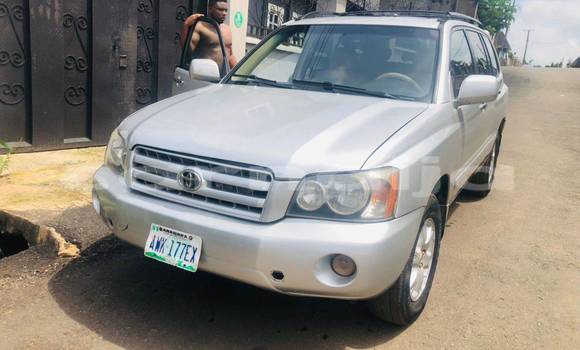 Buy Used Toyota Highlander Silver Car in Aba in Abia State Buy Used Toyota Highlander Silver Car in Aba in Abia State