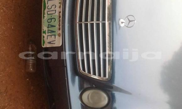 Buy Used Mercedes-Benz CLK–Class Black Car in Onitsha in Anambra State Buy Used Mercedes-Benz CLK–Class Black Car in Onitsha in Anambra State