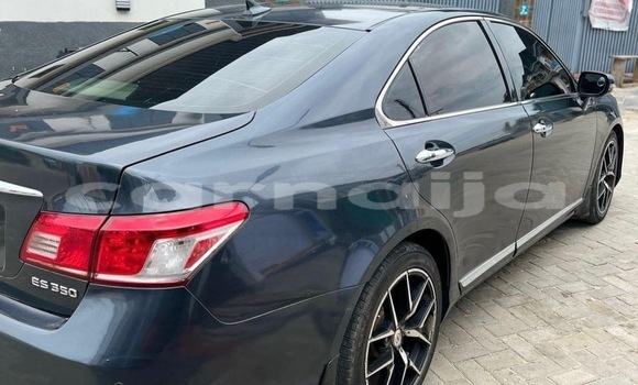 Acheter Occasion Voiture Lexus ES 300 Noir à Ikeja, État de Lagos Acheter Occasion Voiture Lexus ES 300 Noir à Ikeja, État de Lagos