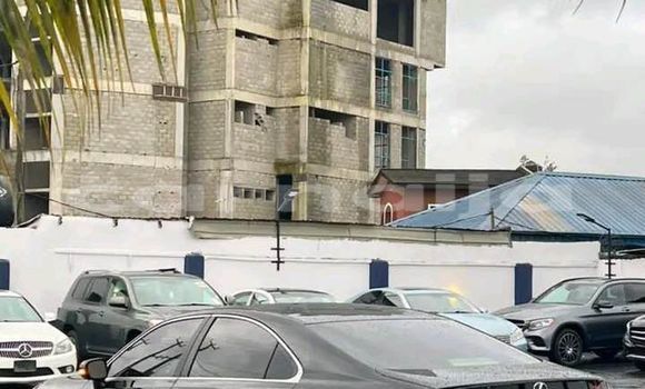 Buy Used Lexus ES Black Car in Lagos in Lagos State Buy Used Lexus ES Black Car in Lagos in Lagos State