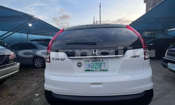 Buy Used Honda CR–V White Car in Lagos in Lagos State Buy Used Honda CR–V White Car in Lagos in Lagos State