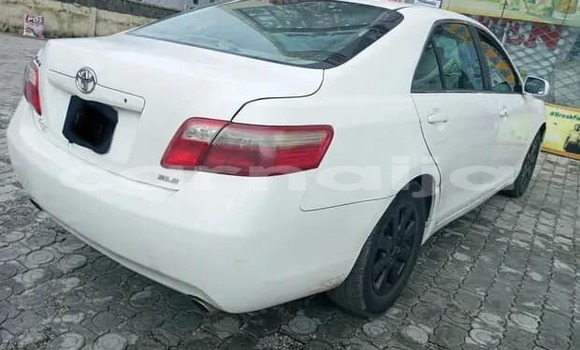 Buy Used Toyota Camry White Car in Abuja in Lagos State Buy Used Toyota Camry White Car in Abuja in Lagos State