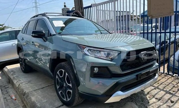 Buy Used Toyota RAV4 Green Car in Lagos in Lagos State Buy Used Toyota RAV4 Green Car in Lagos in Lagos State
