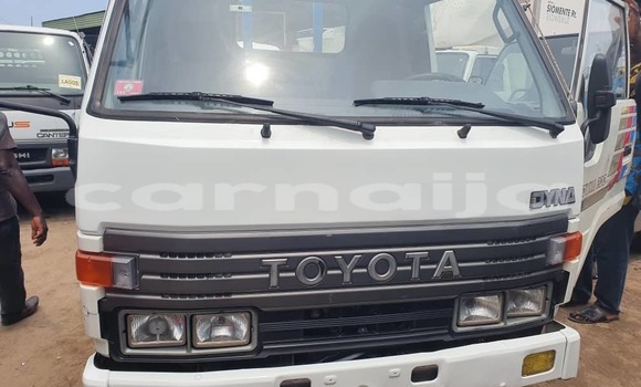 Acheter Occasion Utilitaire Toyota Dyna Bleu à Ibadan, État d'Oyo Acheter Occasion Utilitaire Toyota Dyna Bleu à Ibadan, État d'Oyo