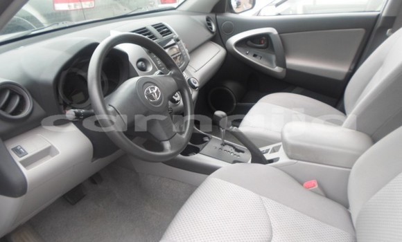 Acheter Occasion Voiture Toyota RAV4 Gris à Ikorodu, État de Lagos Acheter Occasion Voiture Toyota RAV4 Gris à Ikorodu, État de Lagos