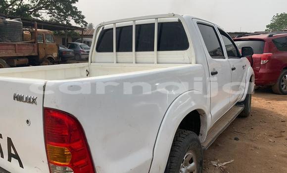 Acheter Occasion Voiture Toyota Hilux Blanc à Lagos, État de Lagos Acheter Occasion Voiture Toyota Hilux Blanc à Lagos, État de Lagos