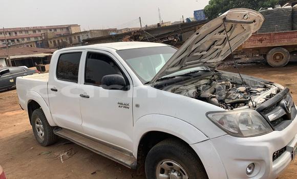 Acheter Occasion Voiture Toyota Hilux Blanc à Lagos, État de Lagos Acheter Occasion Voiture Toyota Hilux Blanc à Lagos, État de Lagos