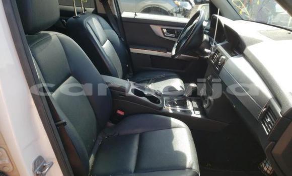 Acheter Occasion Voiture Mercedes-Benz GLK–Class Blanc à Lagos, État de Lagos Acheter Occasion Voiture Mercedes-Benz GLK–Class Blanc à Lagos, État de Lagos