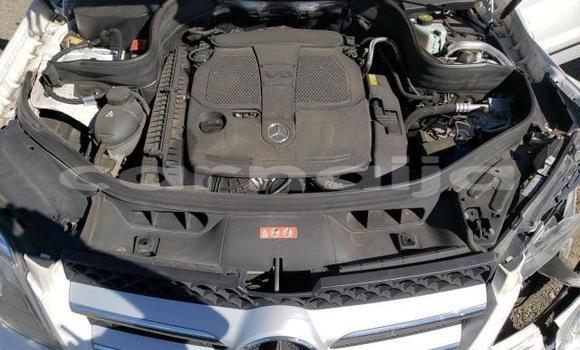 Acheter Occasion Voiture Mercedes-Benz GLK–Class Blanc à Lagos, État de Lagos Acheter Occasion Voiture Mercedes-Benz GLK–Class Blanc à Lagos, État de Lagos