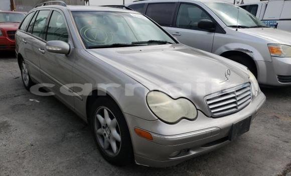 Acheter Import Voiture Mercedes-Benz C–Class Autre à Lagos, État de Lagos