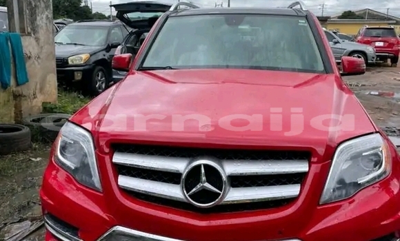 Buy New Mercedes-Benz GLK–Class Red Car in Ibadan in Oyo State Buy New Mercedes-Benz GLK–Class Red Car in Ibadan in Oyo State