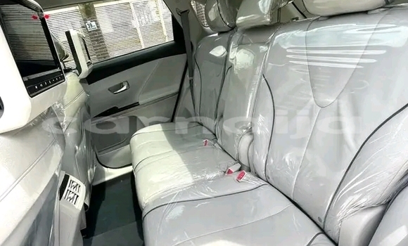 Acheter Neuf Voiture Toyota Venza Blanc à Port Harcourt, Rivers State Acheter Neuf Voiture Toyota Venza Blanc à Port Harcourt, Rivers State