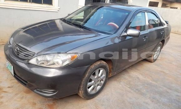 Buy Used Toyota Camry Black Car in Shagamu in Ogun State Buy Used Toyota Camry Black Car in Shagamu in Ogun State