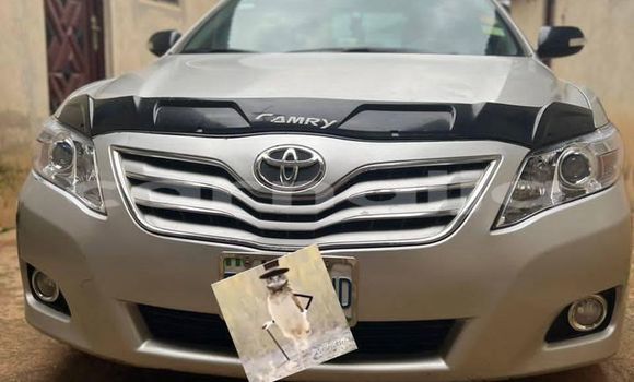 Buy Used Toyota Camry Silver Car in Shagamu in Ogun State