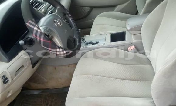 Buy Used Toyota Camry Red Car in Shagamu in Ogun State Buy Used Toyota Camry Red Car in Shagamu in Ogun State