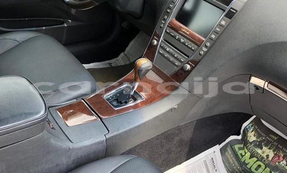 Buy Used Lexus ES Silver Car in Lagos in Lagos State Buy Used Lexus ES Silver Car in Lagos in Lagos State