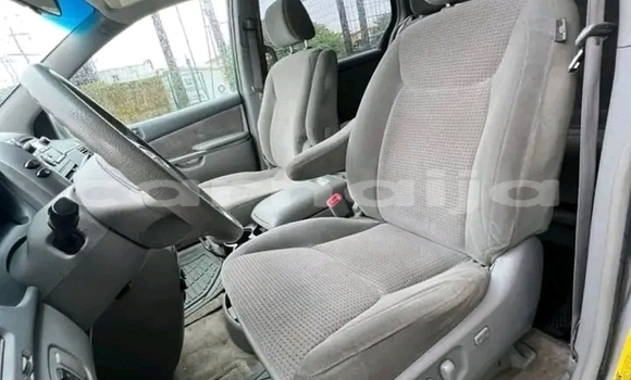 Buy New Toyota Sienna Silver Car in Ibadan in Oyo State Buy New Toyota Sienna Silver Car in Ibadan in Oyo State