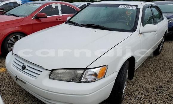 Acheter Neuf Voiture Toyota Camry Blanc à Badagry, État de Lagos Acheter Neuf Voiture Toyota Camry Blanc à Badagry, État de Lagos