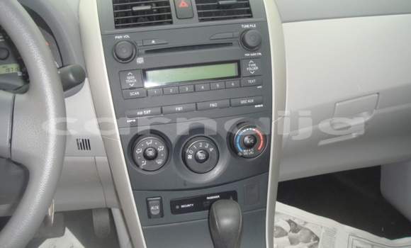 Buy Used Toyota Corolla Silver Car in Lagos in Lagos State Buy Used Toyota Corolla Silver Car in Lagos in Lagos State