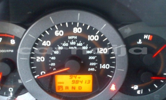 Acheter Occasion Voiture Toyota RAV4 Rouge à Lagos, État de Lagos Acheter Occasion Voiture Toyota RAV4 Rouge à Lagos, État de Lagos