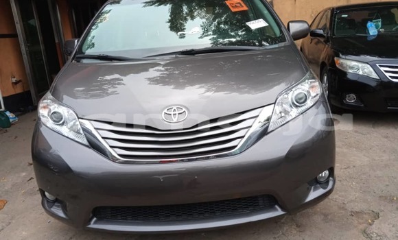 Acheter Occasion Voiture Toyota Highlander Noir à Lagos, État de Lagos Acheter Occasion Voiture Toyota Highlander Noir à Lagos, État de Lagos