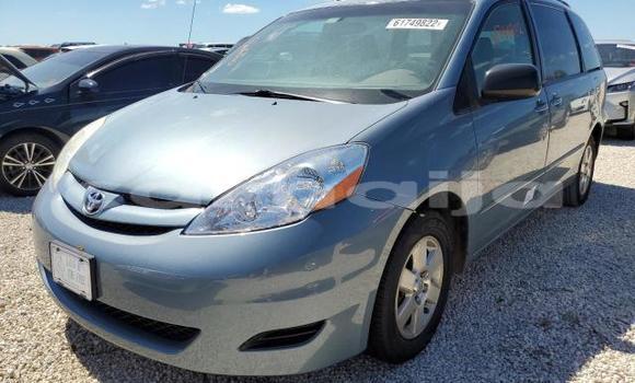 Acheter Neuf Voiture Toyota Sienna Bleu à Badagry, État de Lagos Acheter Neuf Voiture Toyota Sienna Bleu à Badagry, État de Lagos